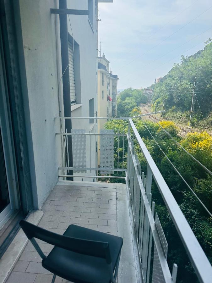 Entire 3 Bed Rooms Apartment,Centrum Gênes Extérieur photo
